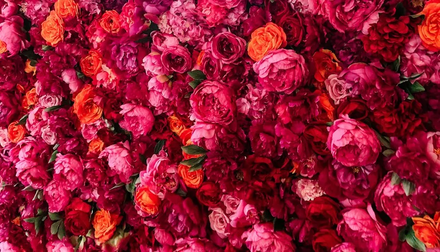 Photo common floral decor mistakes